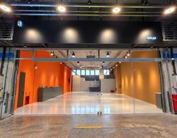 Carros Centre (D25), Factory #634985461
